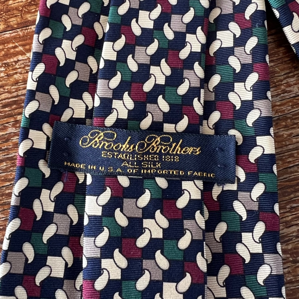 Vintage 90s Brooks Brothers Silk Tie USA Geometric Print Abstract Pattern EUC